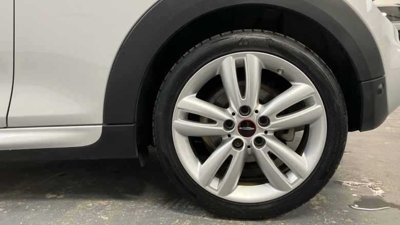 MINI Hatchback 2.0 Cooper S Sport II 3dr Auto Petrol Hatchback